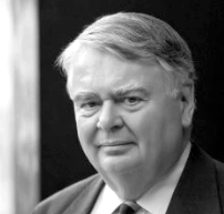 Head shot of Peter Laver AM FTSE